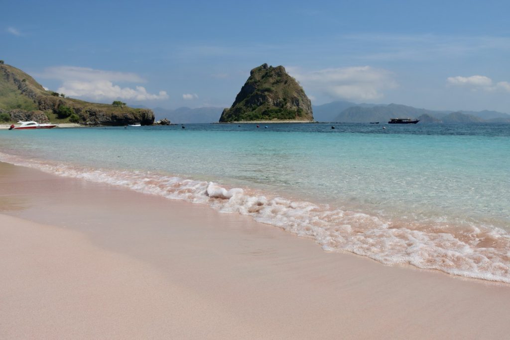 What’s Included in a Bali Yacht Charter?